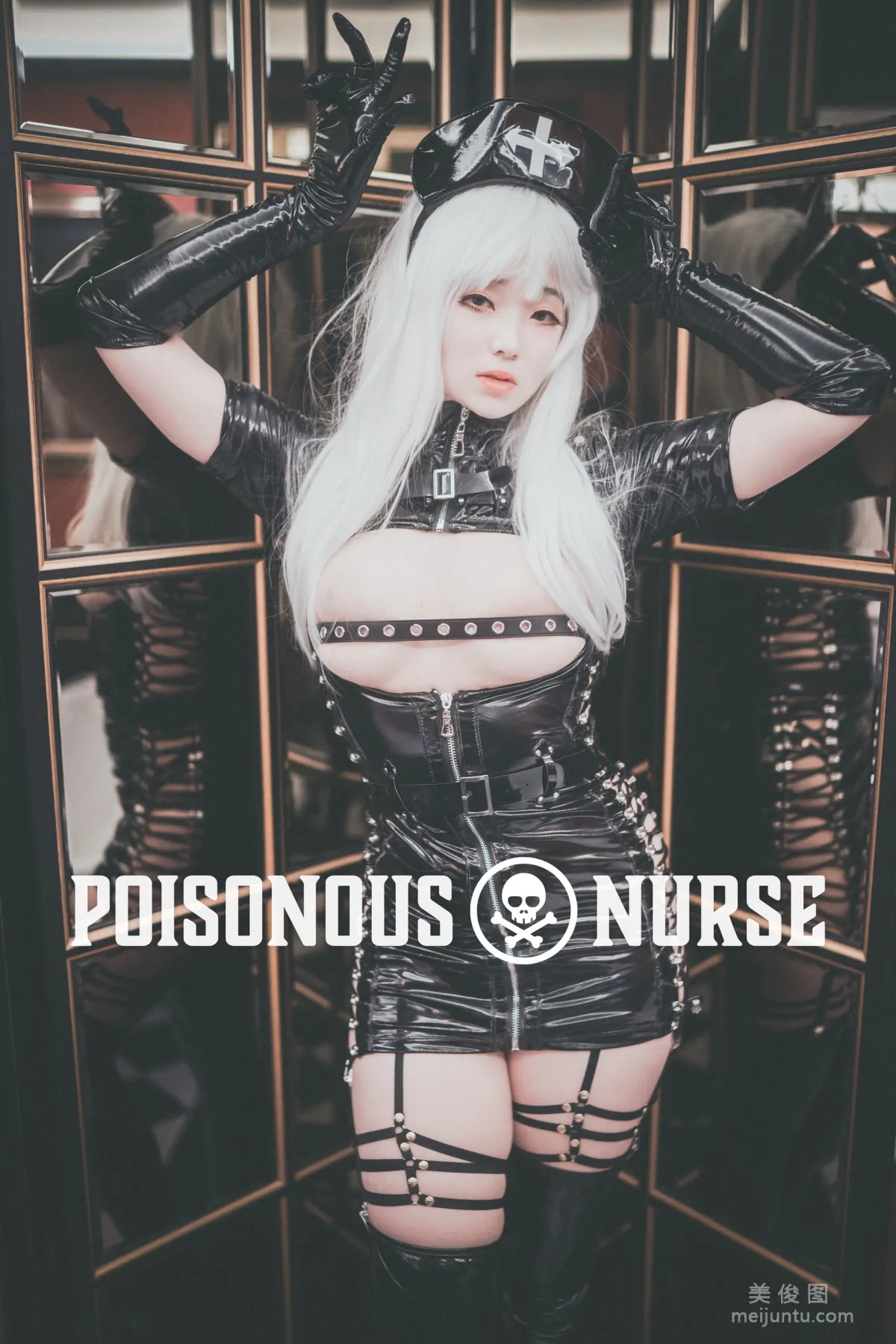 [COS福利] BamBi - Poisonous Nurse1
