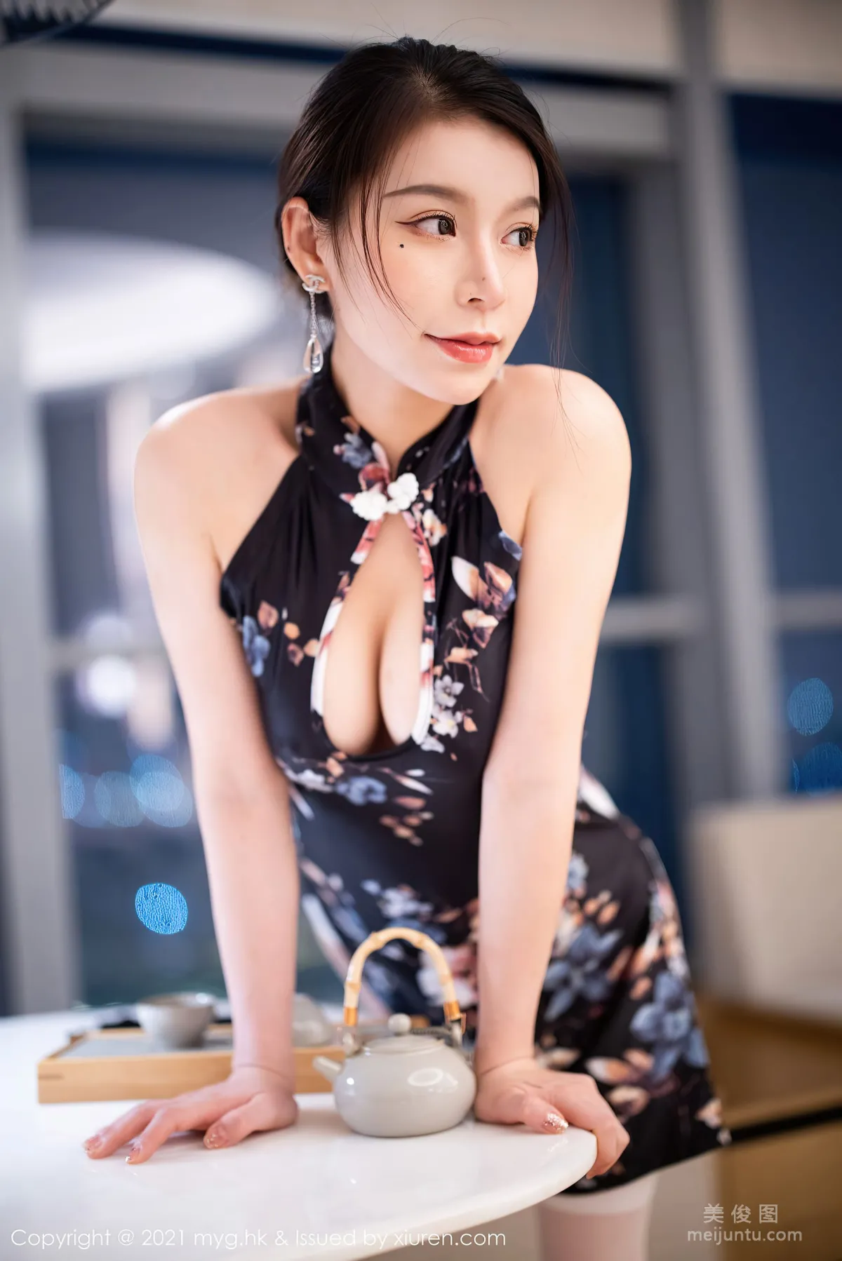 [美媛馆MyGirl] Vol.580 vetiver嘉宝贝儿 - 靓丽古典旗袍38