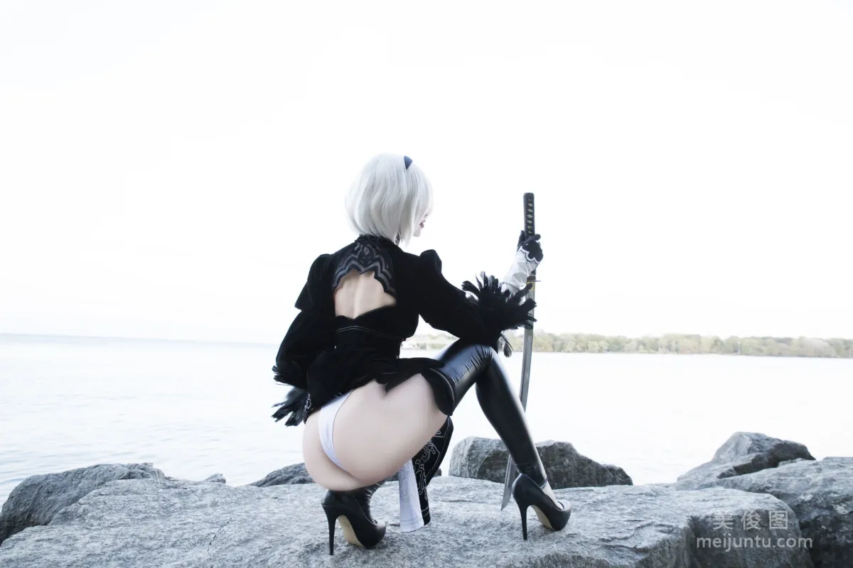 [网红COSER] MisswarmJ - Bonus 2B11