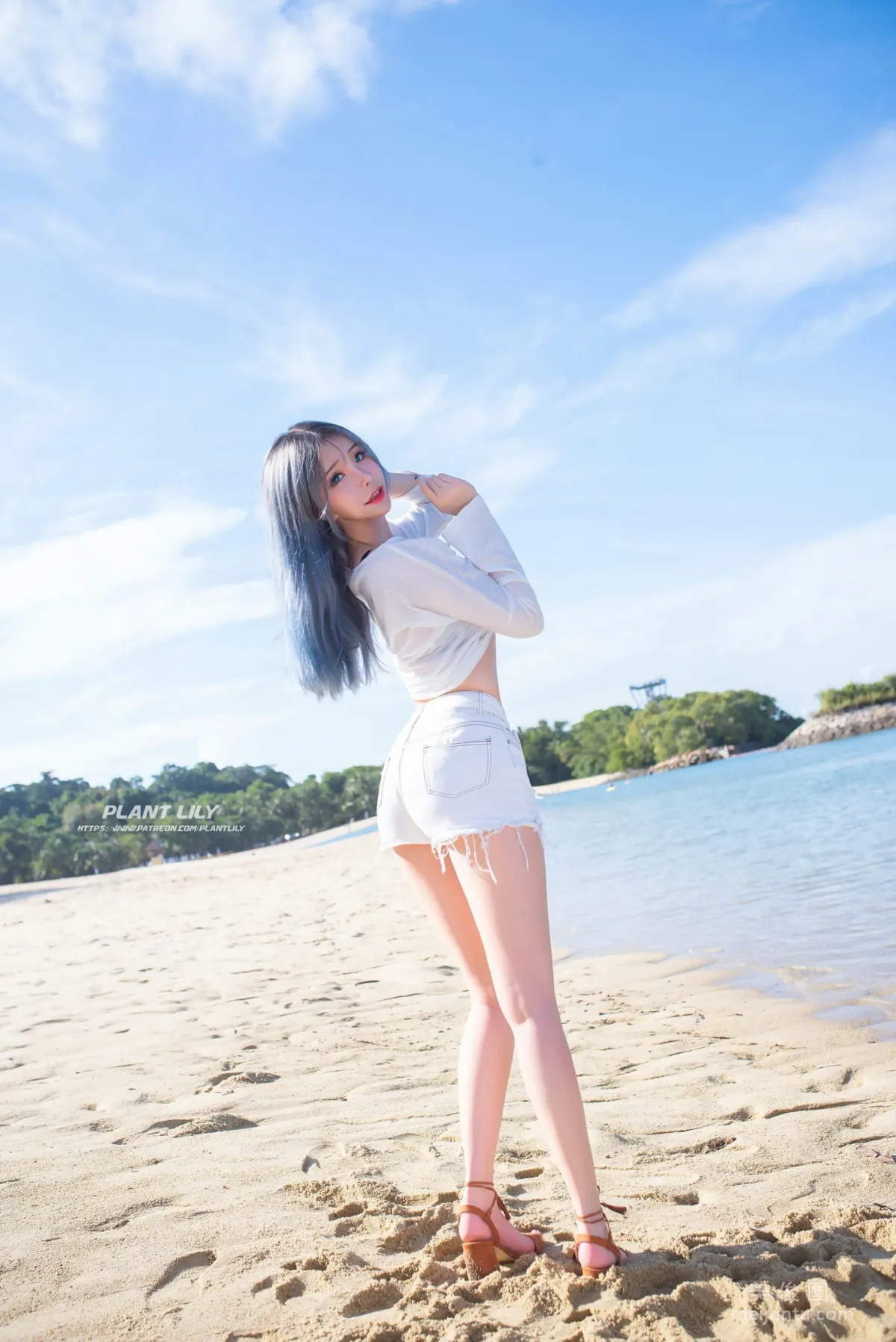 [网红COSER] 花リリ(Plant Lily) - Beach lily2