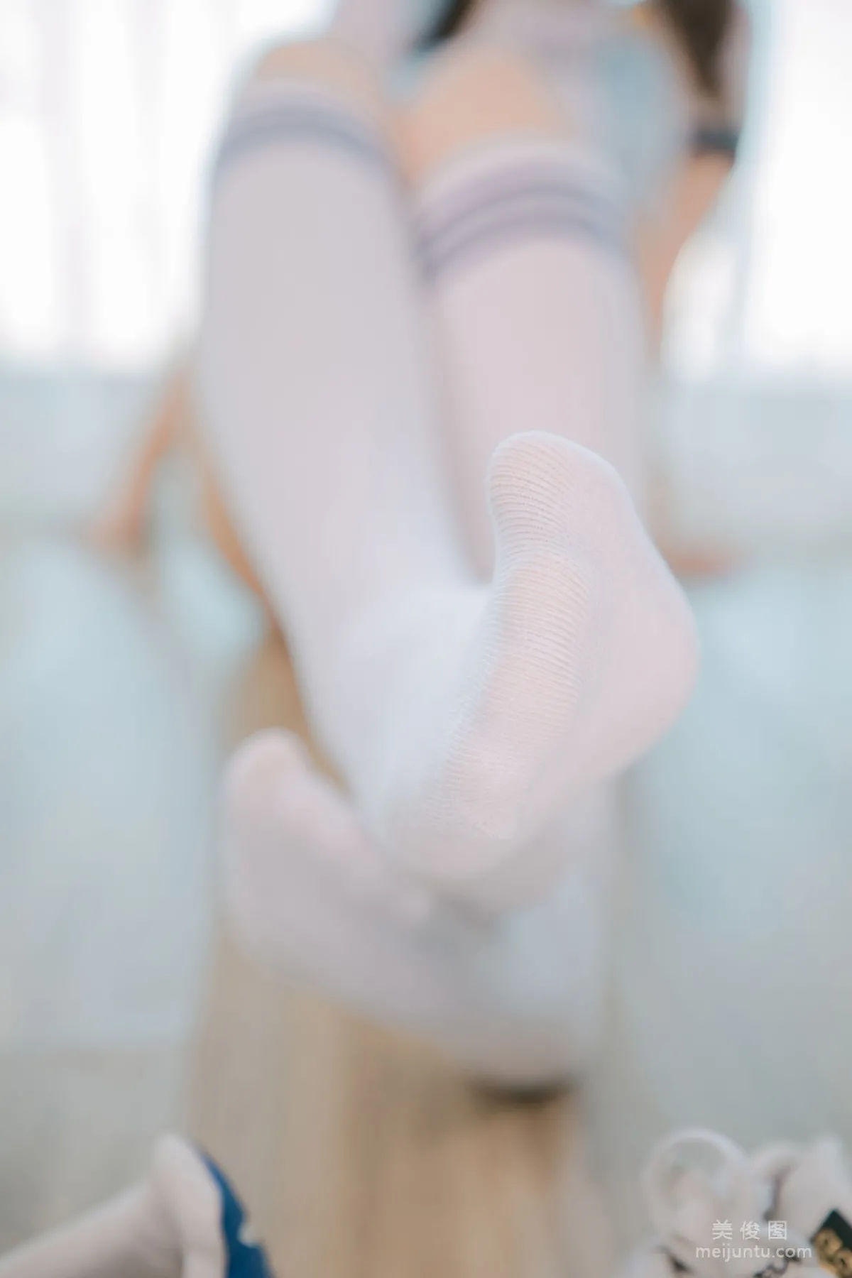 [网红COSER] 萝莉神楽板真冬 之 拉拉队少女87