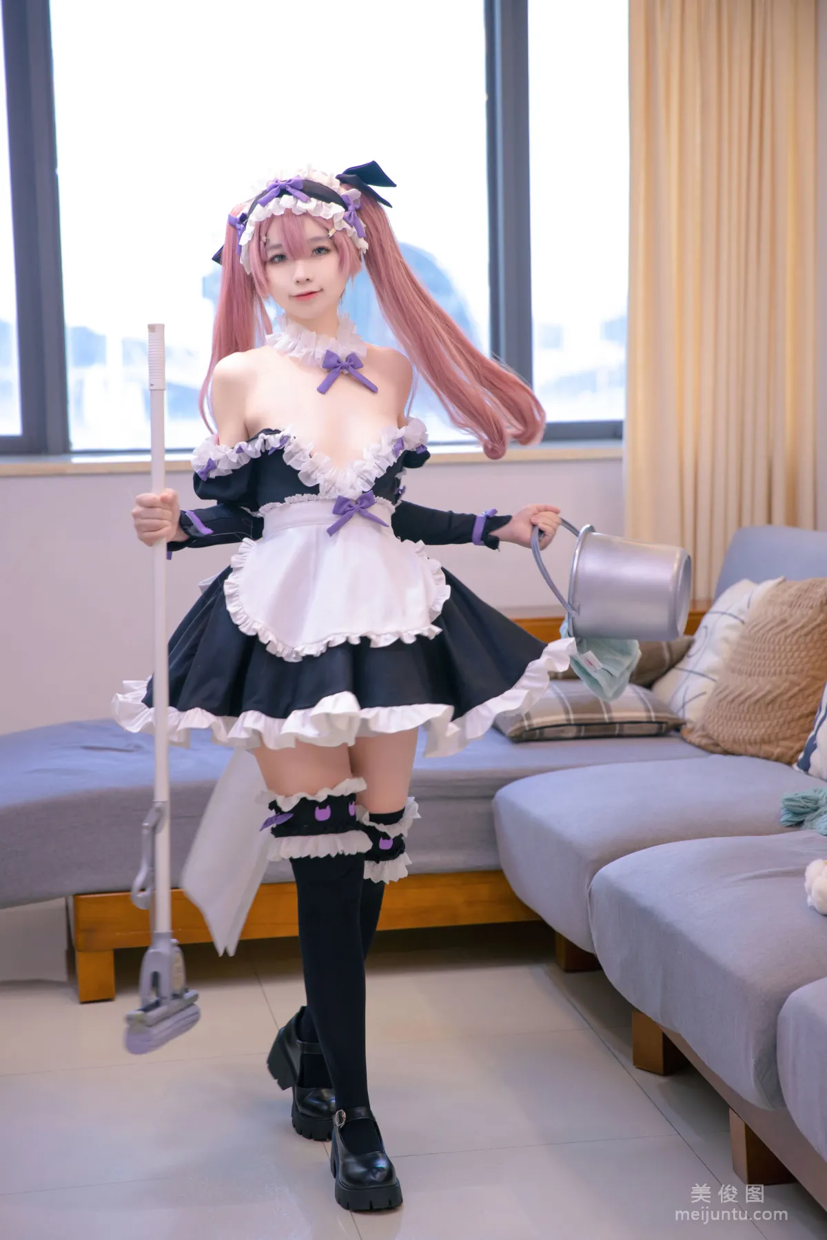 [网红COSER] 动漫博主G44不会受伤 - lade女仆15