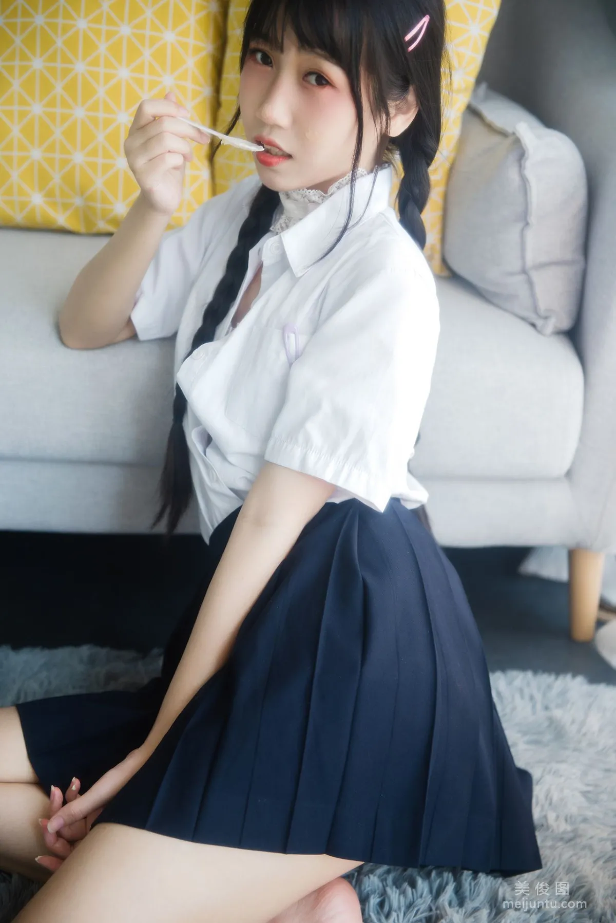 [网红COSER] 微博人气Coser不呆猫 - 奶油少女22