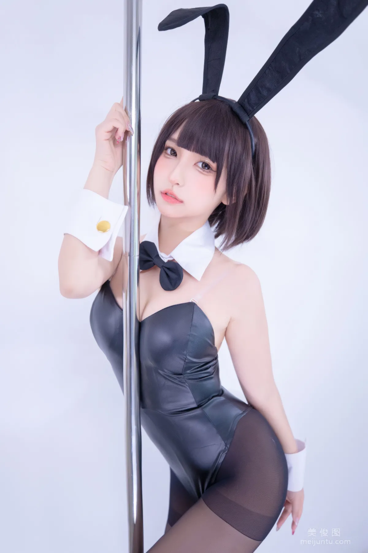 [网红COSER] 萝莉神楽板真冬之バニーバブル110