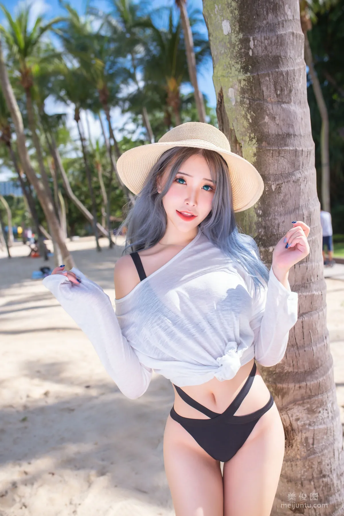 [网红COSER] 花リリ(Plant Lily) - Beach lily30