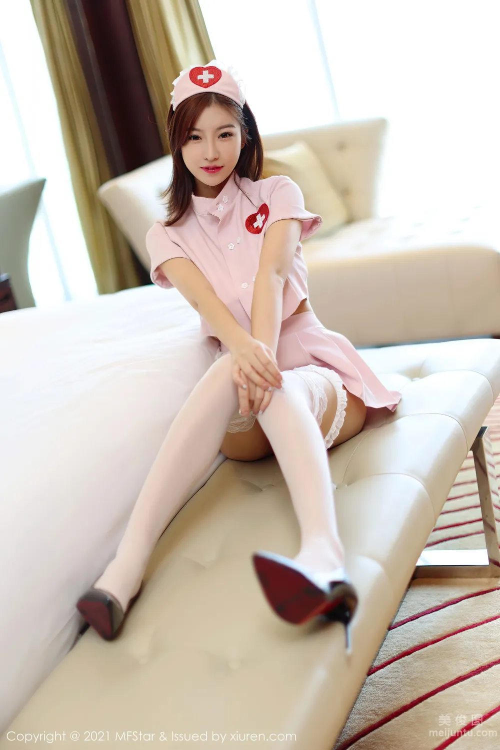 [模范学院MFStar] Vol.524 人间荒糖 - 粉色的护士情趣制服6