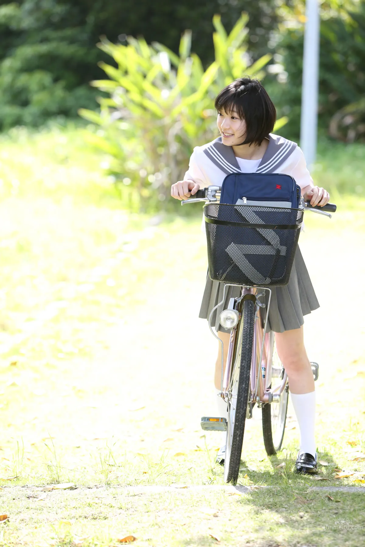 [Hello! Project digital books] 2015.05 No.130 Karin Miyamoto 宫本佳林_52