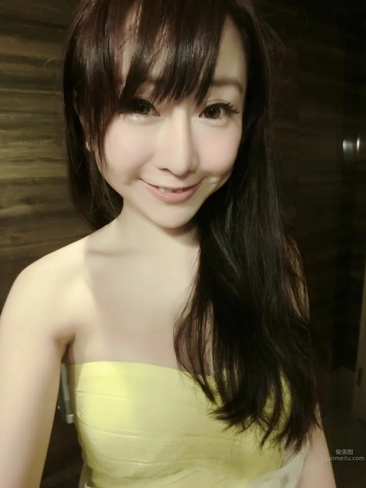 Tiffany Chen- 可爱私房照_17