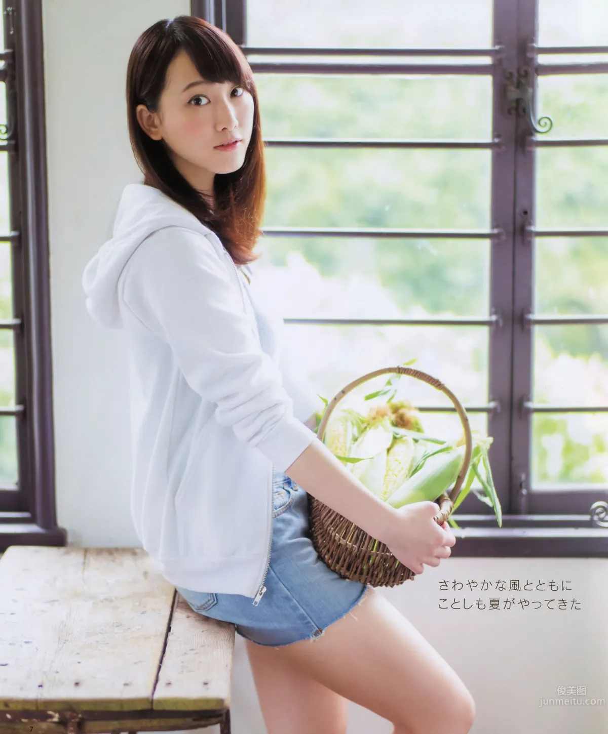 [Bomb Magazine] 2014.08 09 乃木坂46 SKE48_36