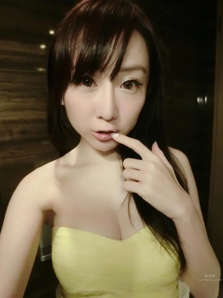 Tiffany Chen- 可爱私房照_15