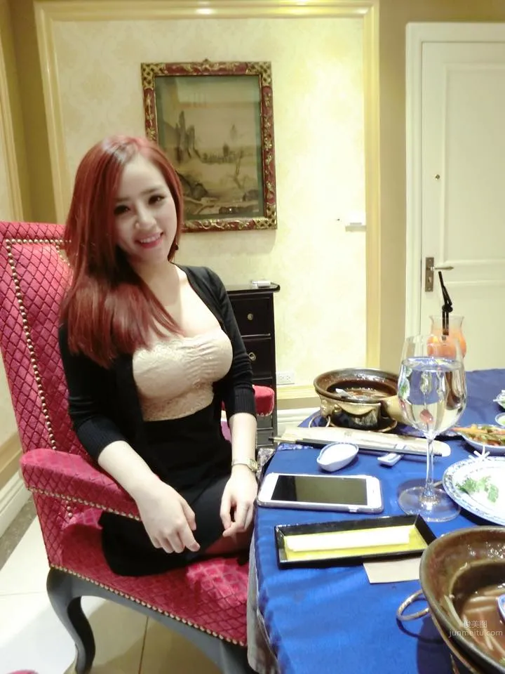 Phuong Lan Nguyen- 越南Spa老板娘白嫩性感私房照_32