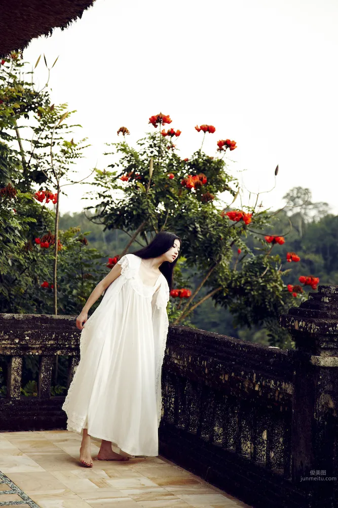 张辛苑- 气质女神唯美写真_44