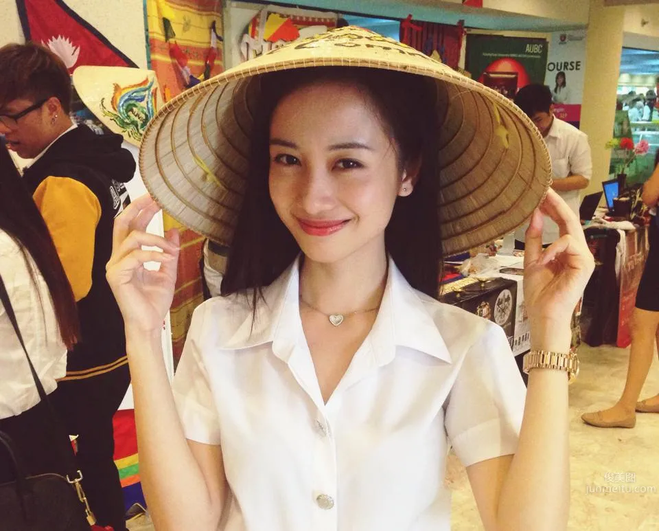 越南奶茶妹(Vũ Phương Anh)- 极品气质清新脱俗写真_20