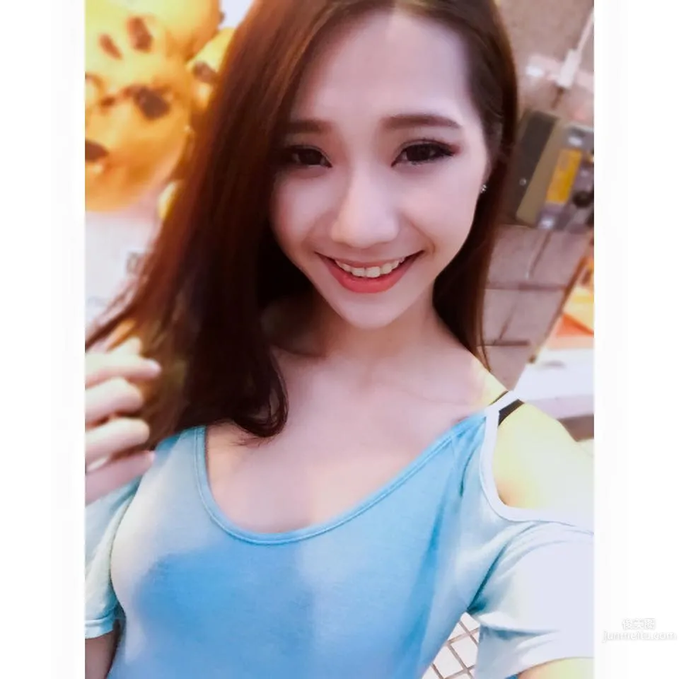 Sabrina宣萱儿- 气质C奶麻豆修长美腿超吸睛_14