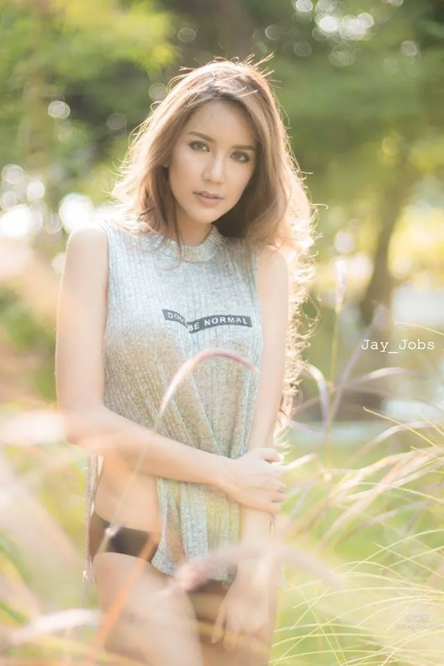Freya Khunanya- 泰国极品美腿模特儿_45