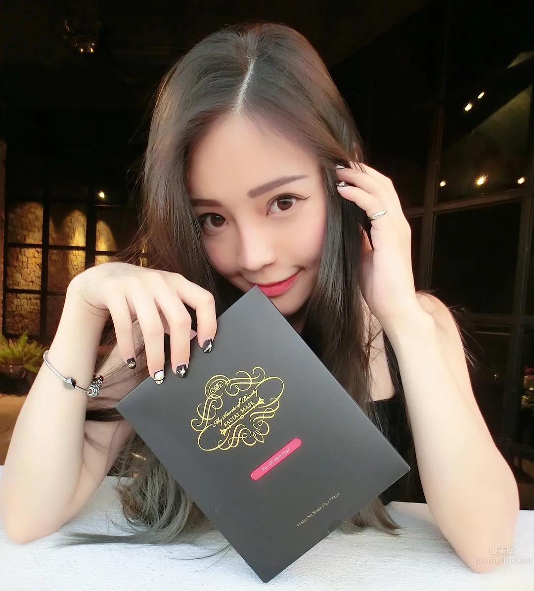 Ehuey Huey- 婀娜多姿的甜美马来西亚正妹_5