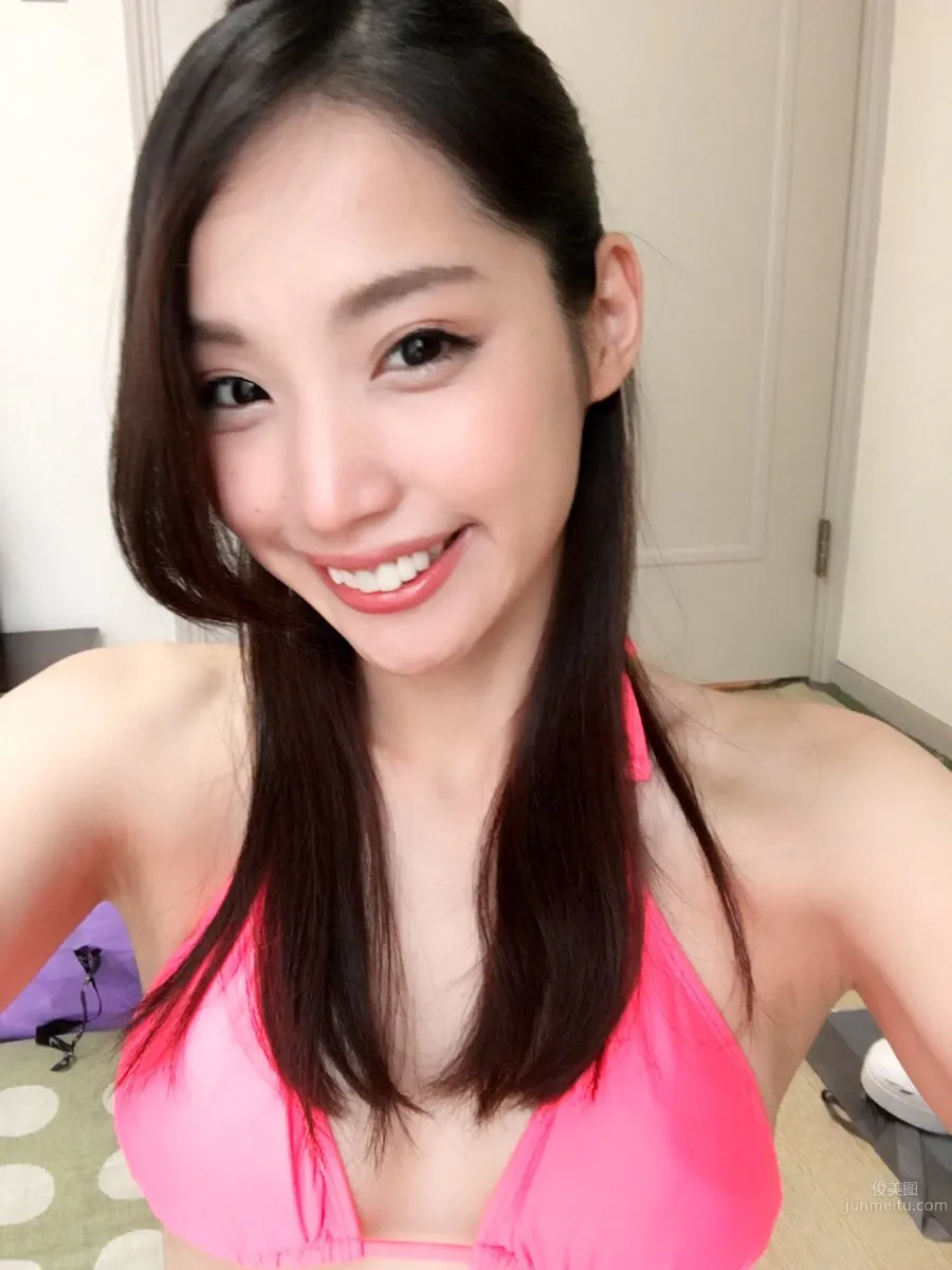 苍怜奈- 美艳赛车女郎美图_9