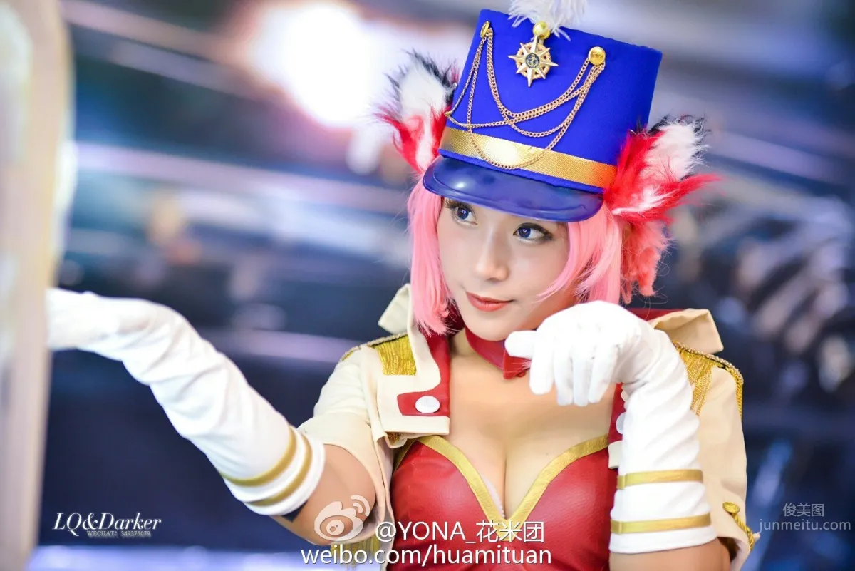 花米团yona- 2016ChinaJoy触手展台Coser_11