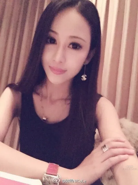 陈熙NiCoLe- 金山首席SG微博美图_5