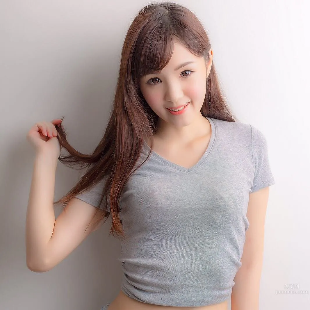 何洛沂Ashley- 写真集《屋邨少女》部分精彩美图_8