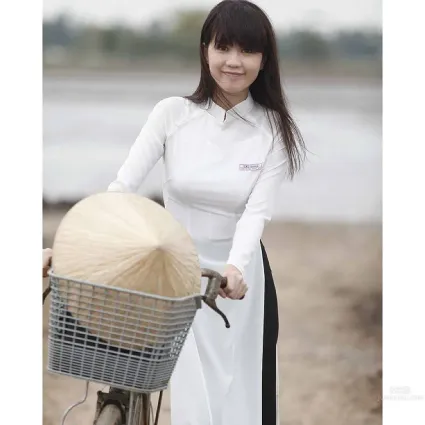 邓玉贞(Ngoc Trinh)- 越南第一美女海量写真