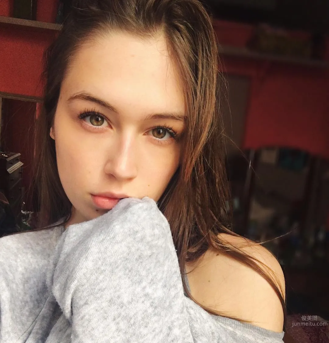 Elsie Hewitt- 天菜级洋妞～令荷尔蒙高涨的性感美图_38