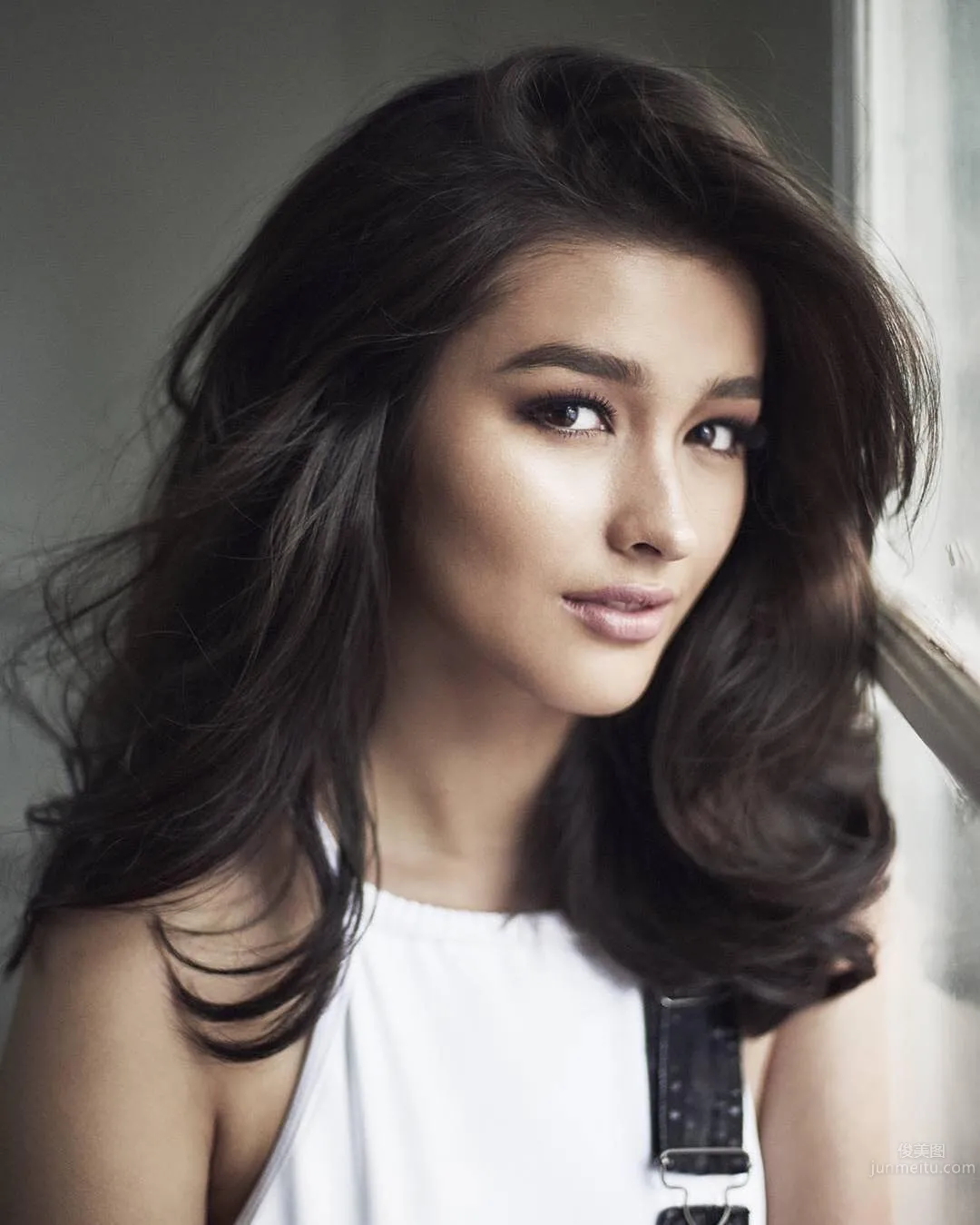 Liza Soberano- 全球最美脸蛋的菲美混血模特_14