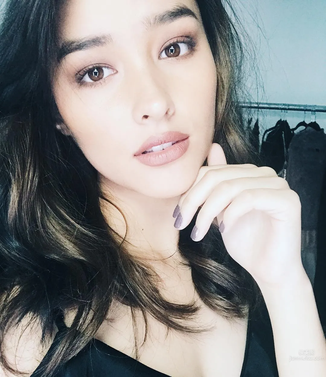 Liza Soberano- 全球最美脸蛋的菲美混血模特_21