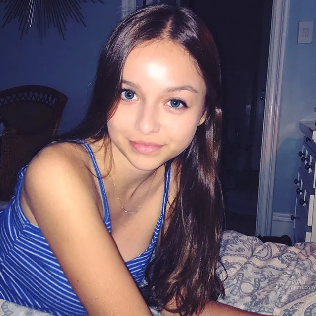 Sophie Mudd- 身材超赞的美国甜心_3