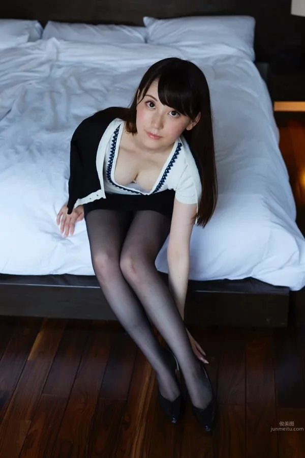 岬爱奈- 比基尼写真DVD精选图片_1