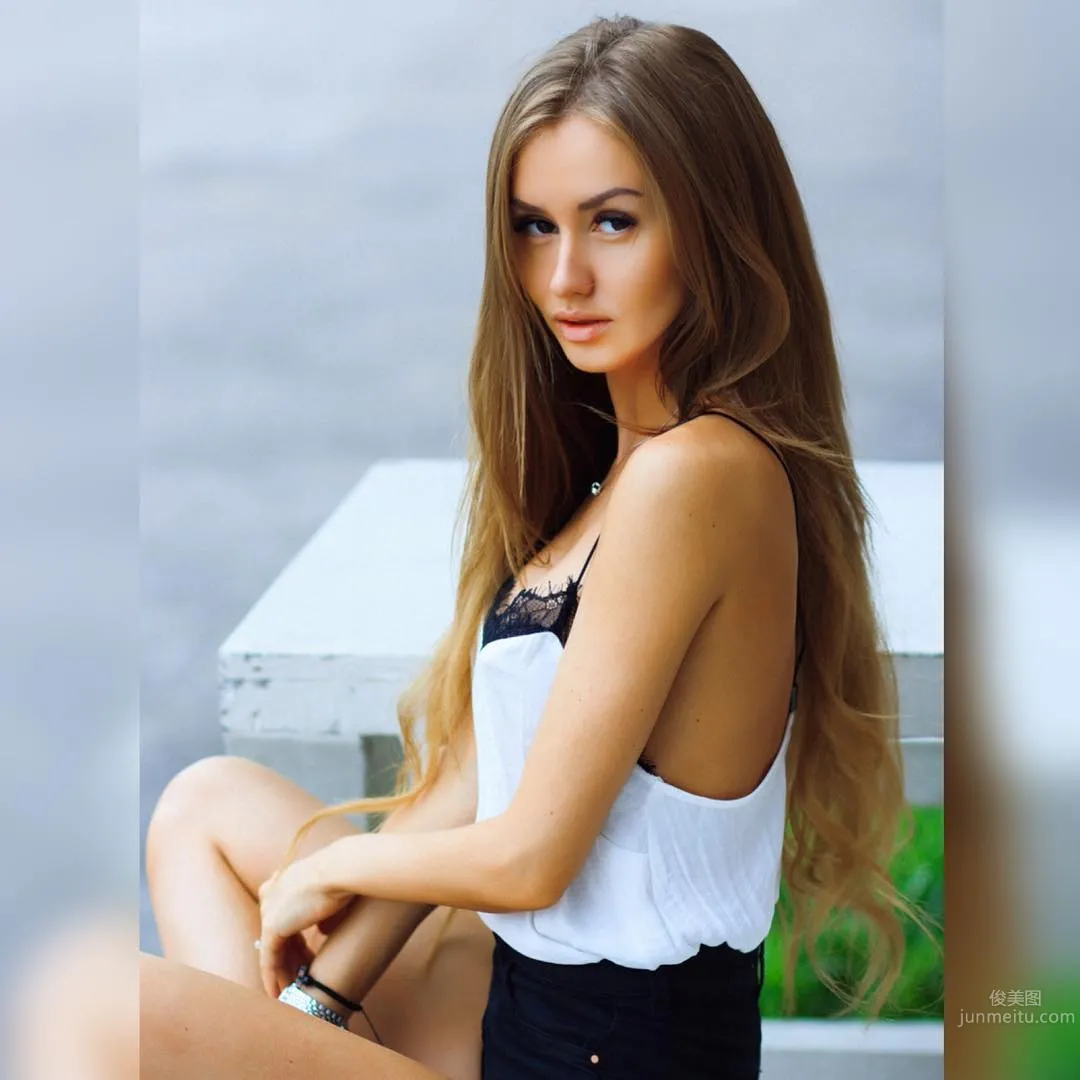 Valenti Vitel- 来自西伯利亚的性感辣模_33