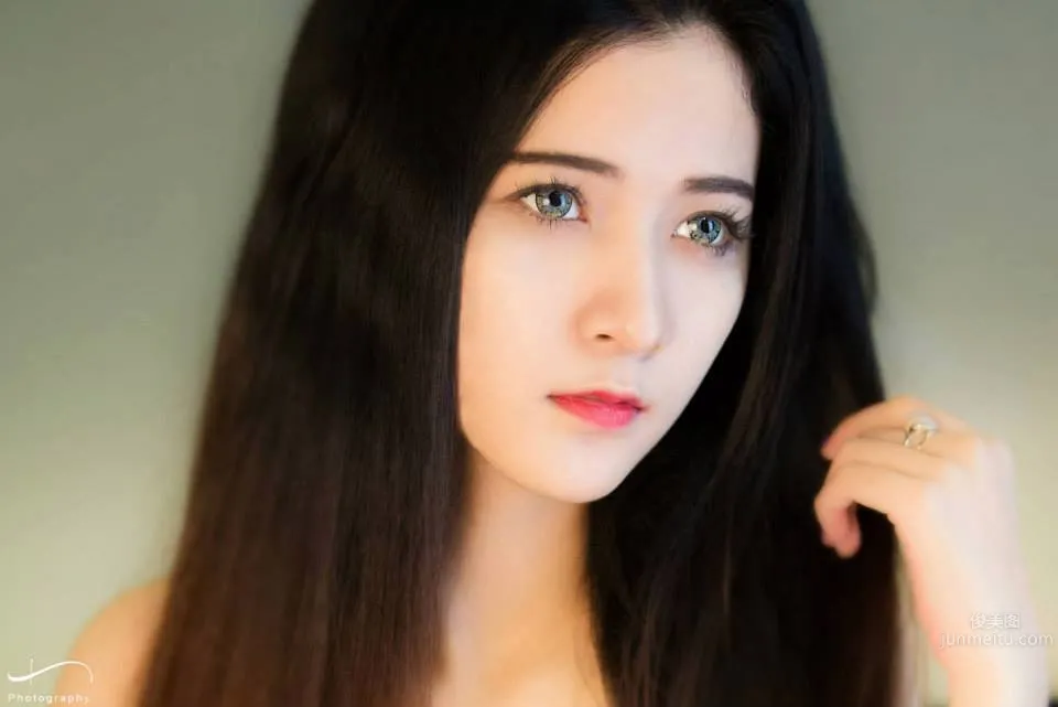Melly Do，越南美女DJ私房美图_1