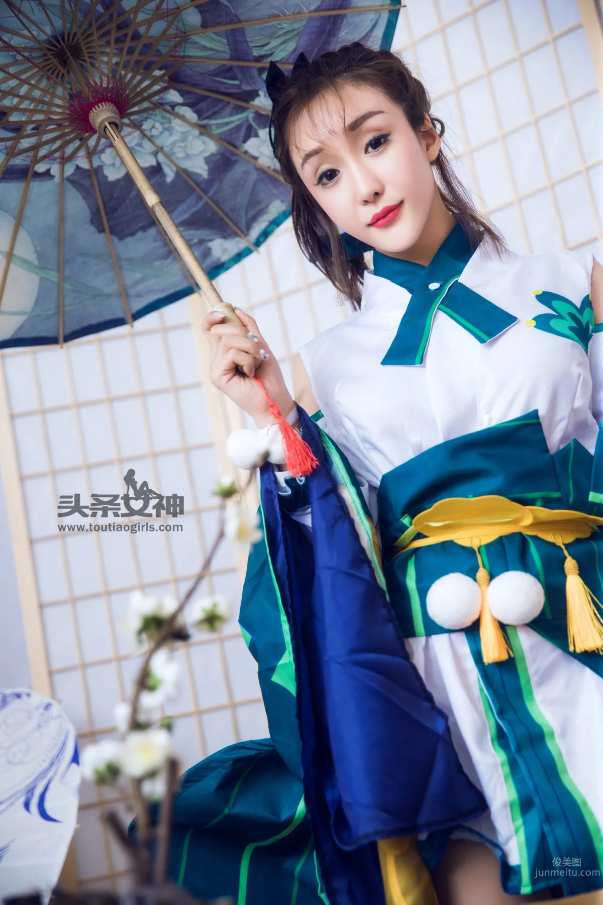 小米粒- [TouTiao头条女神] 2017-3-25 最美莹草COS_10