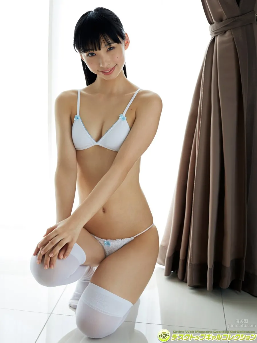 鶴巻星奈- [DGC] No.1367 爽やか笑顔とスレンダーボディで大人気！！_12