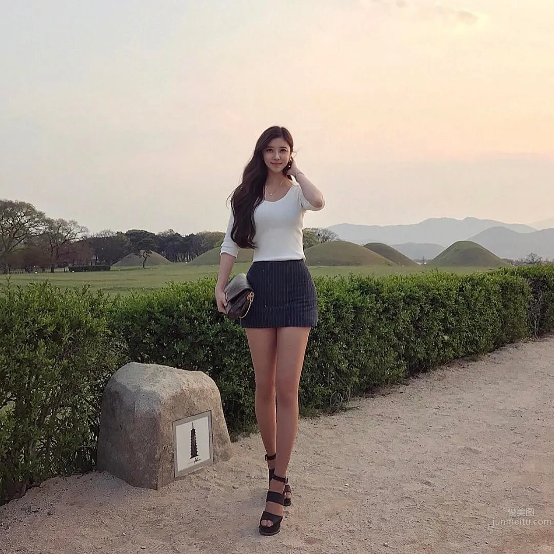 韩国九头身美女Jin Yeyoung 黄金比例的大长腿_28