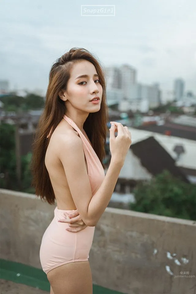 咖啡女神Pichana Yoosuk 围裙藏不住的性感_91