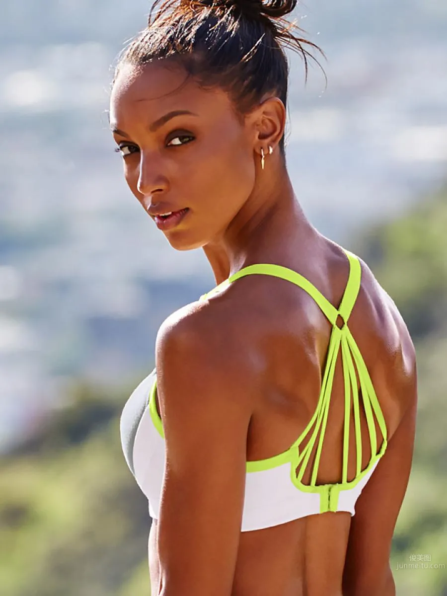 Jasmine Tookes- 2016年维多利亚的秘密2_29