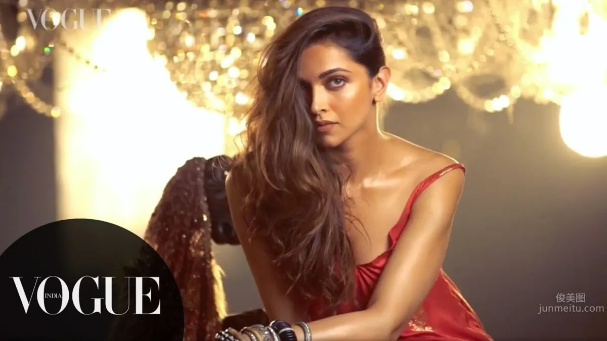 Deepika Padukone- 印度美女海报写真_13