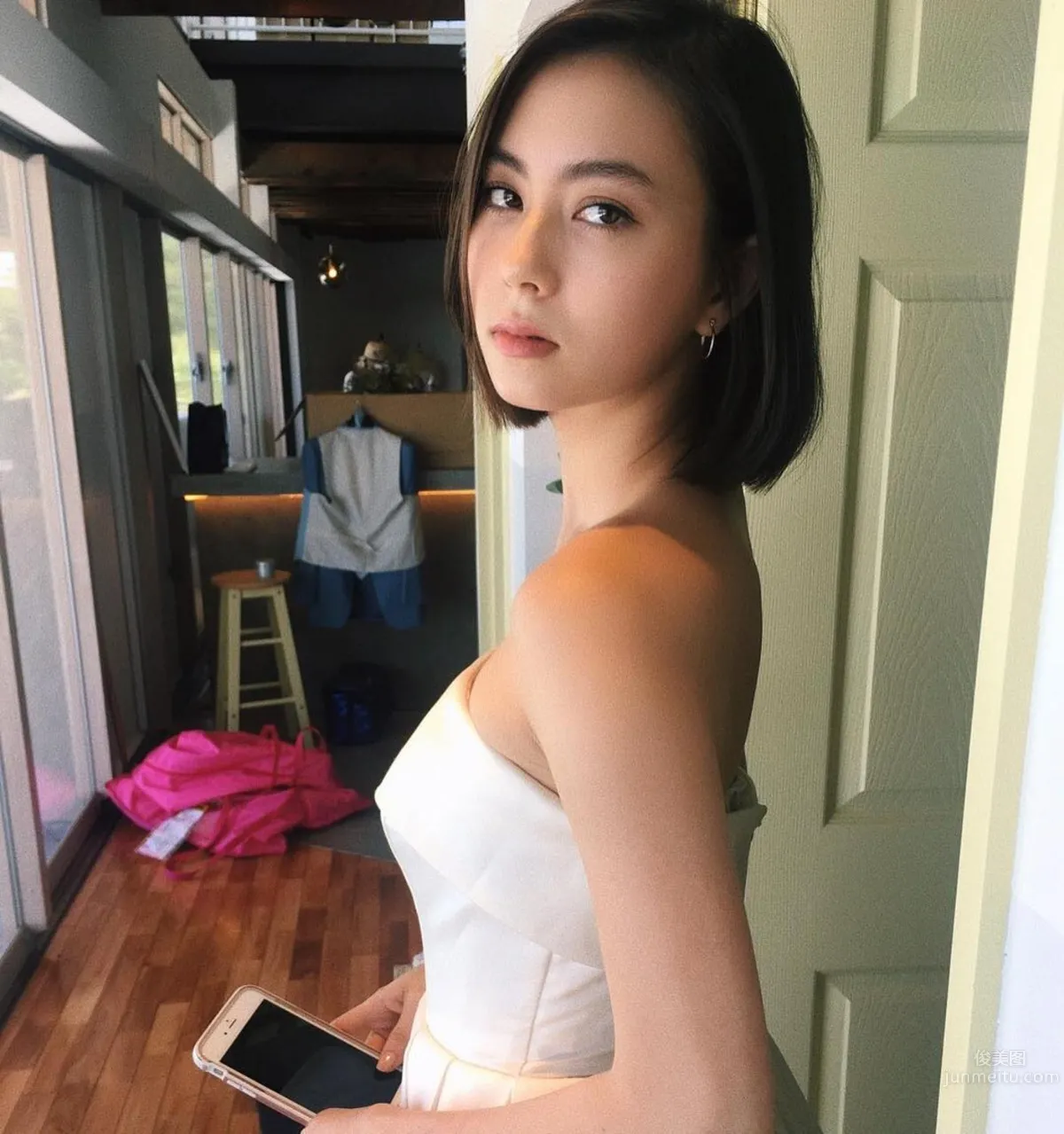 中美混血Lauren Tsai，元气十足的复古气息_31