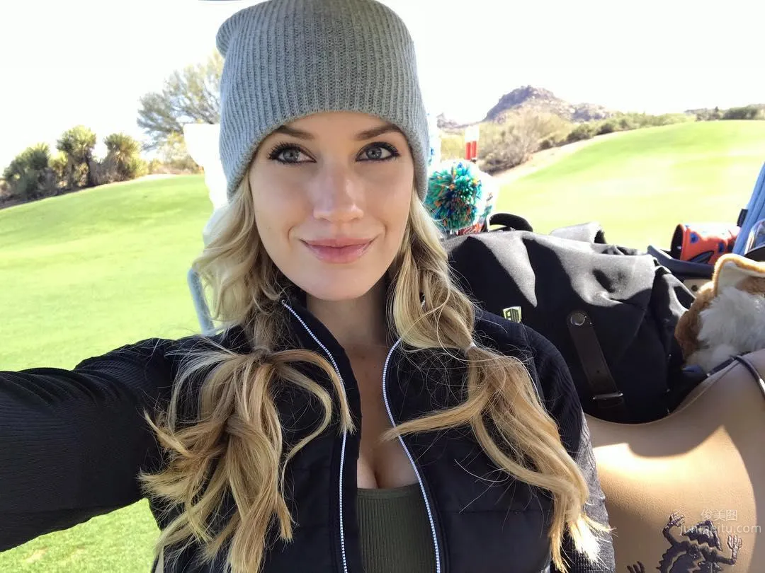 Paige Spiranac- 最性感的高尔夫球员_34