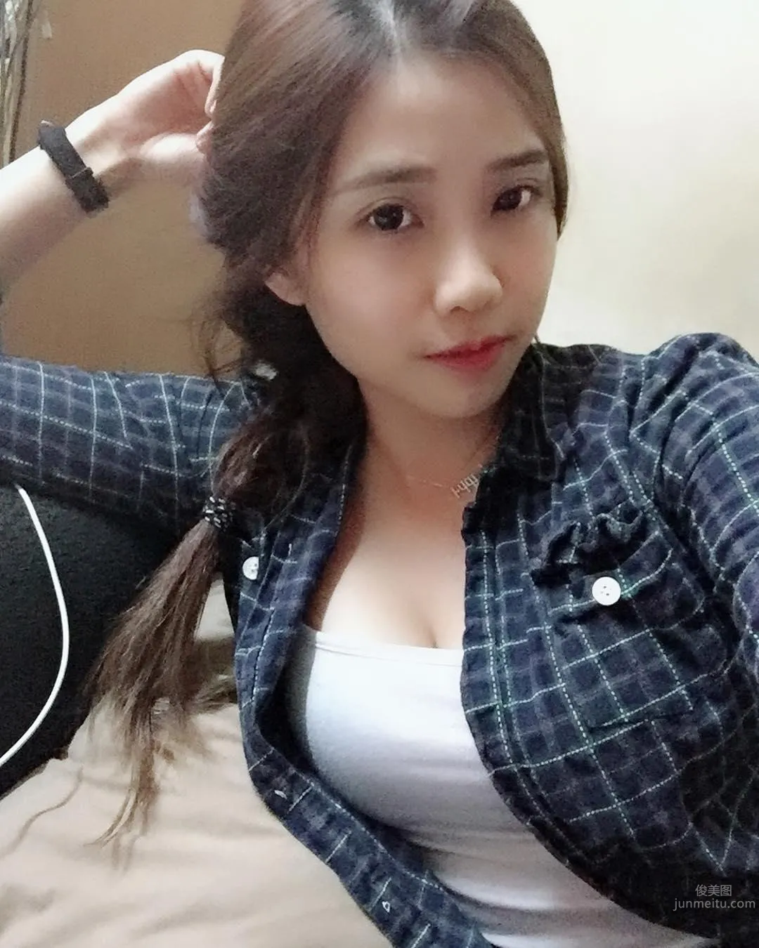 大马正妹Rainy Lly 气质满分身材姣好系的女孩_14