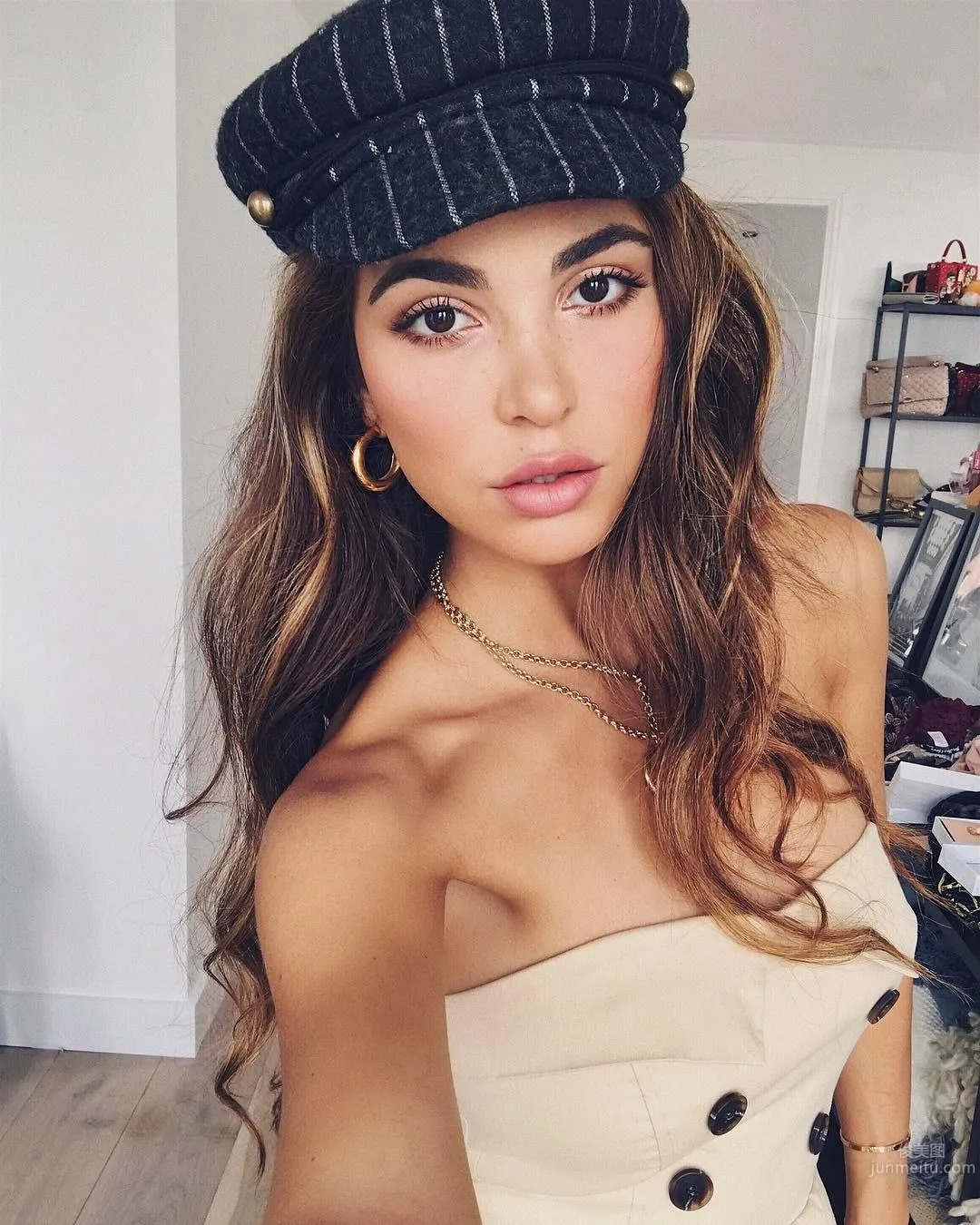 逛个街却惊见时尚辣模「Negin Mirsalehi」_4