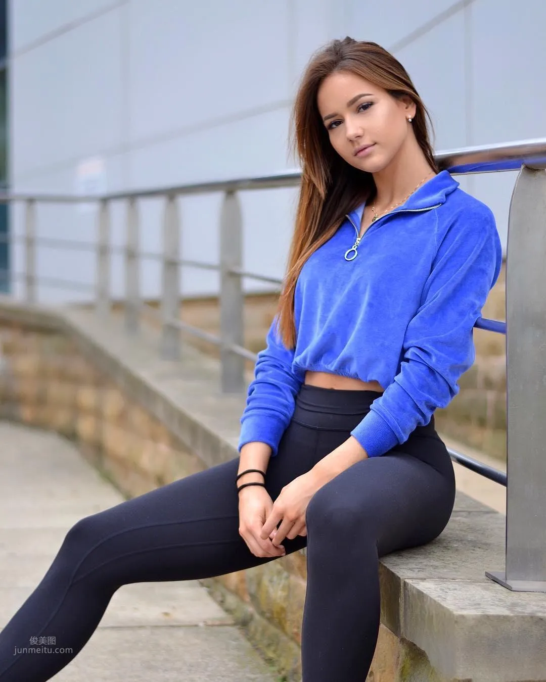 Isabela Fernandez- 英国健身正妹私房照_13