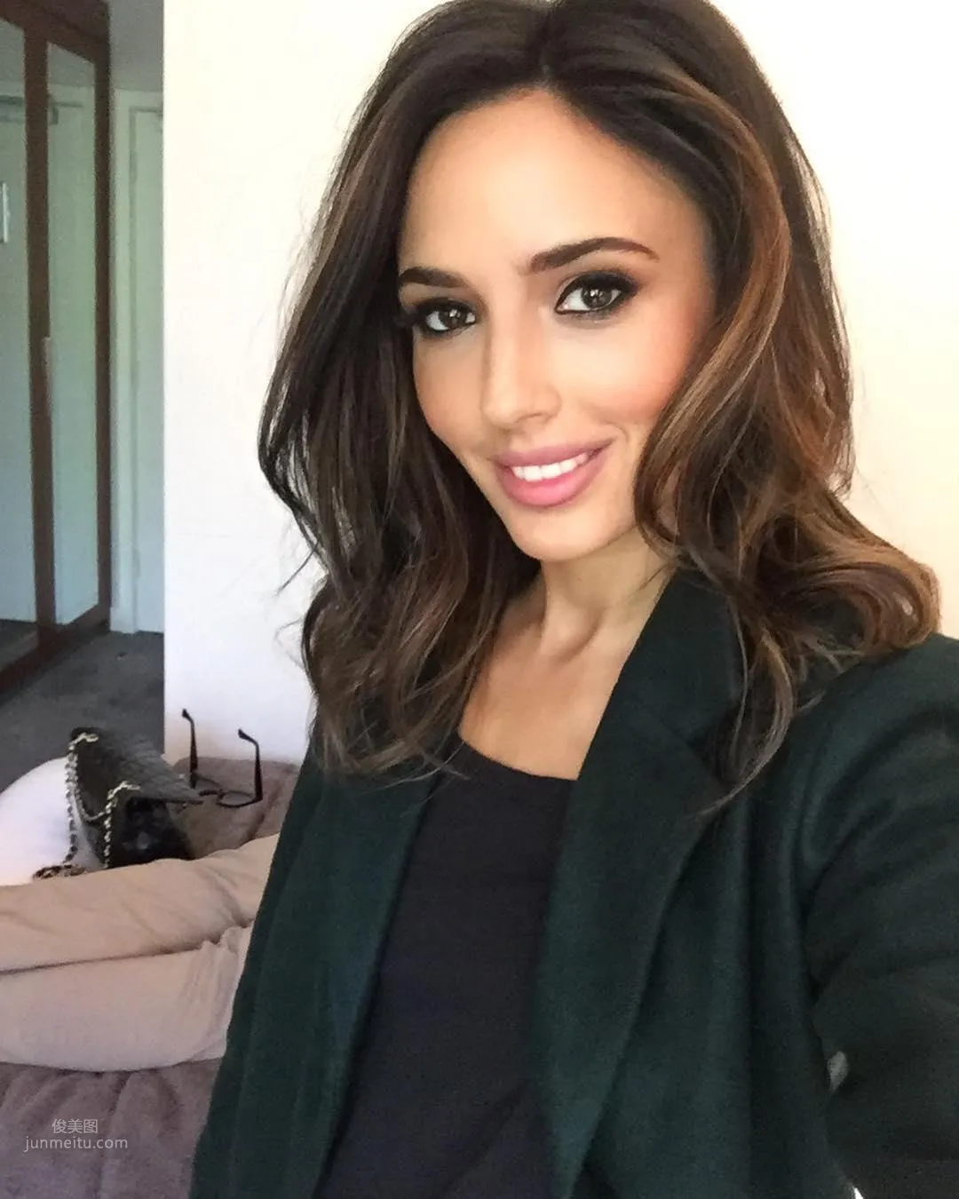 Nadia Forde- 英超宝贝性感内衣大片_14