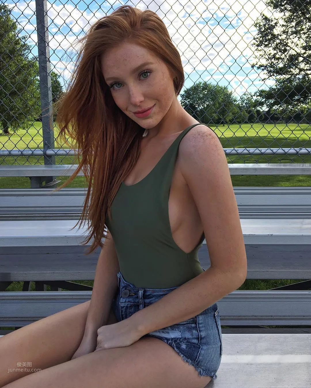 Madeline Ford- 雀斑美人超好身材_2