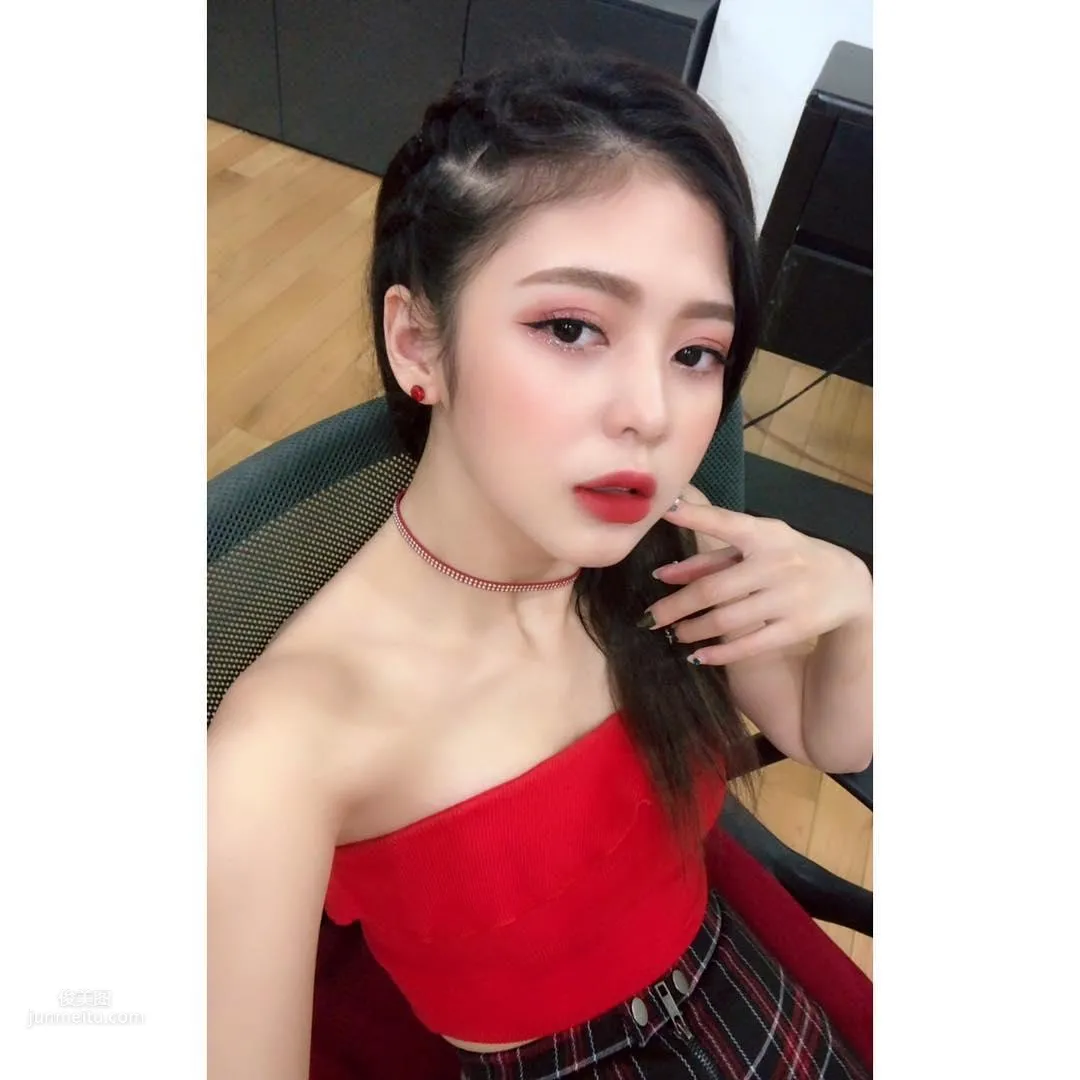 Liz Kim cương- 超可爱越南歌手_28