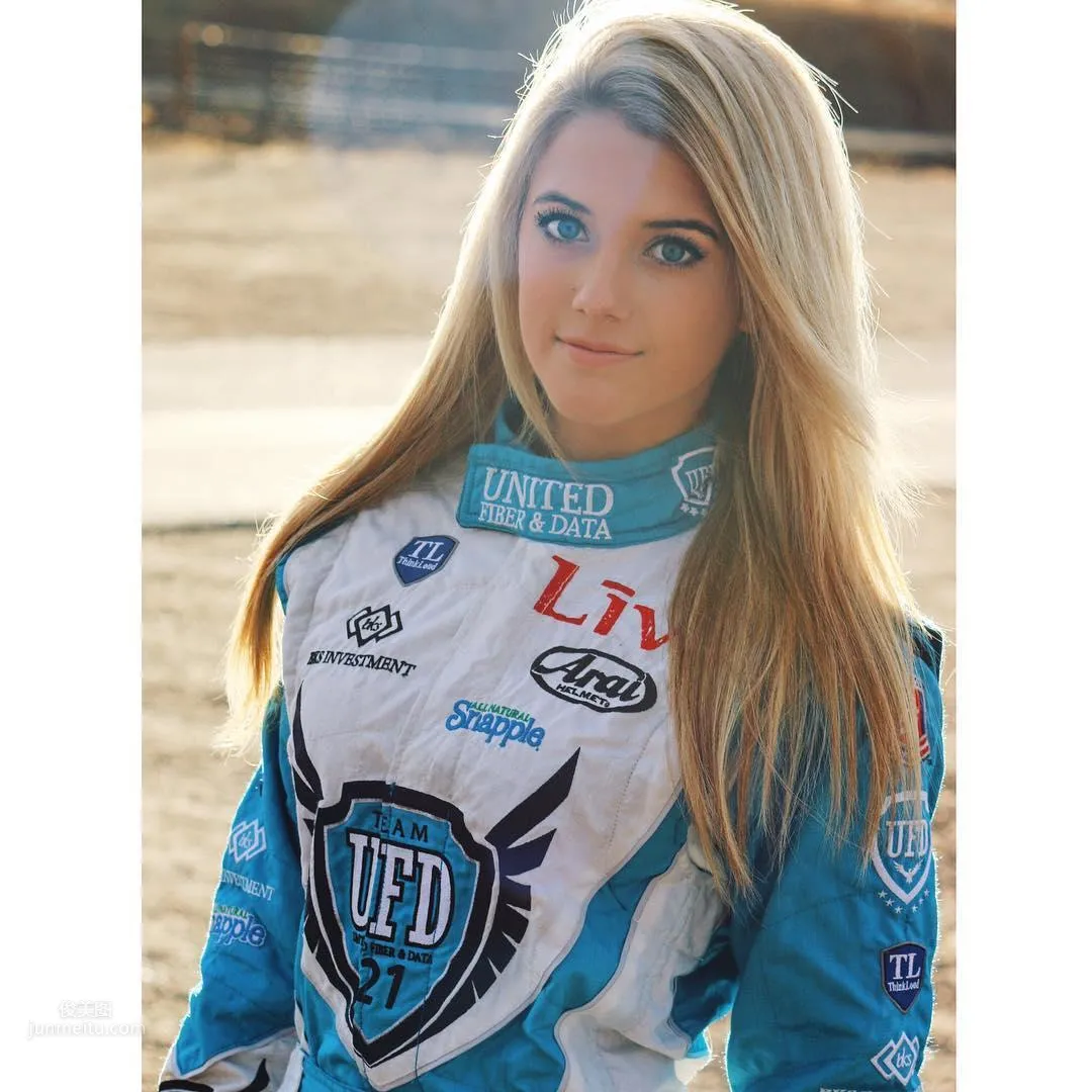 Lindsay Brewer- 最美女子赛车手_2