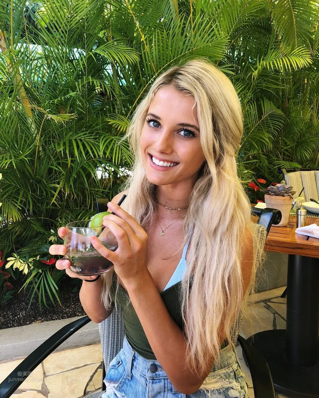 Lindsay Brewer- 最美女子赛车手_30