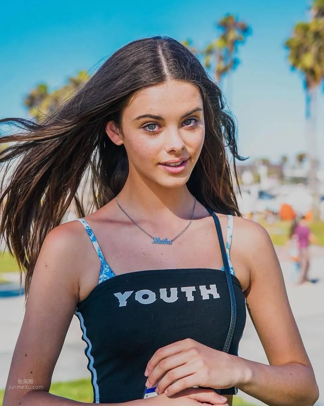 Meika Woollard- 澳洲童星长大了_14