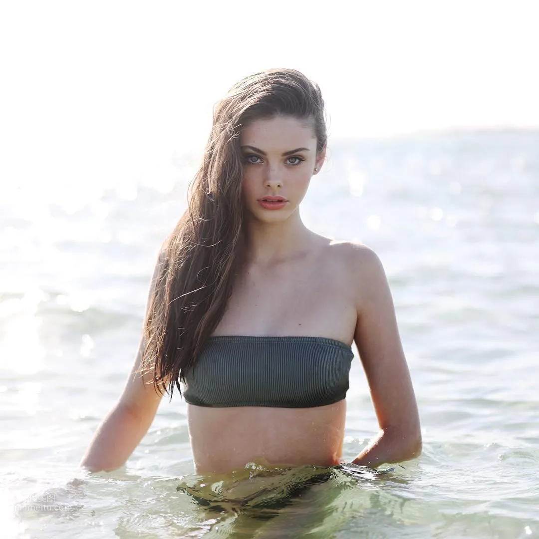 Meika Woollard- 澳洲童星长大了_23